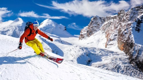 Skal du på skiferie? Så er det vigtigt med en skirejseforsikring.